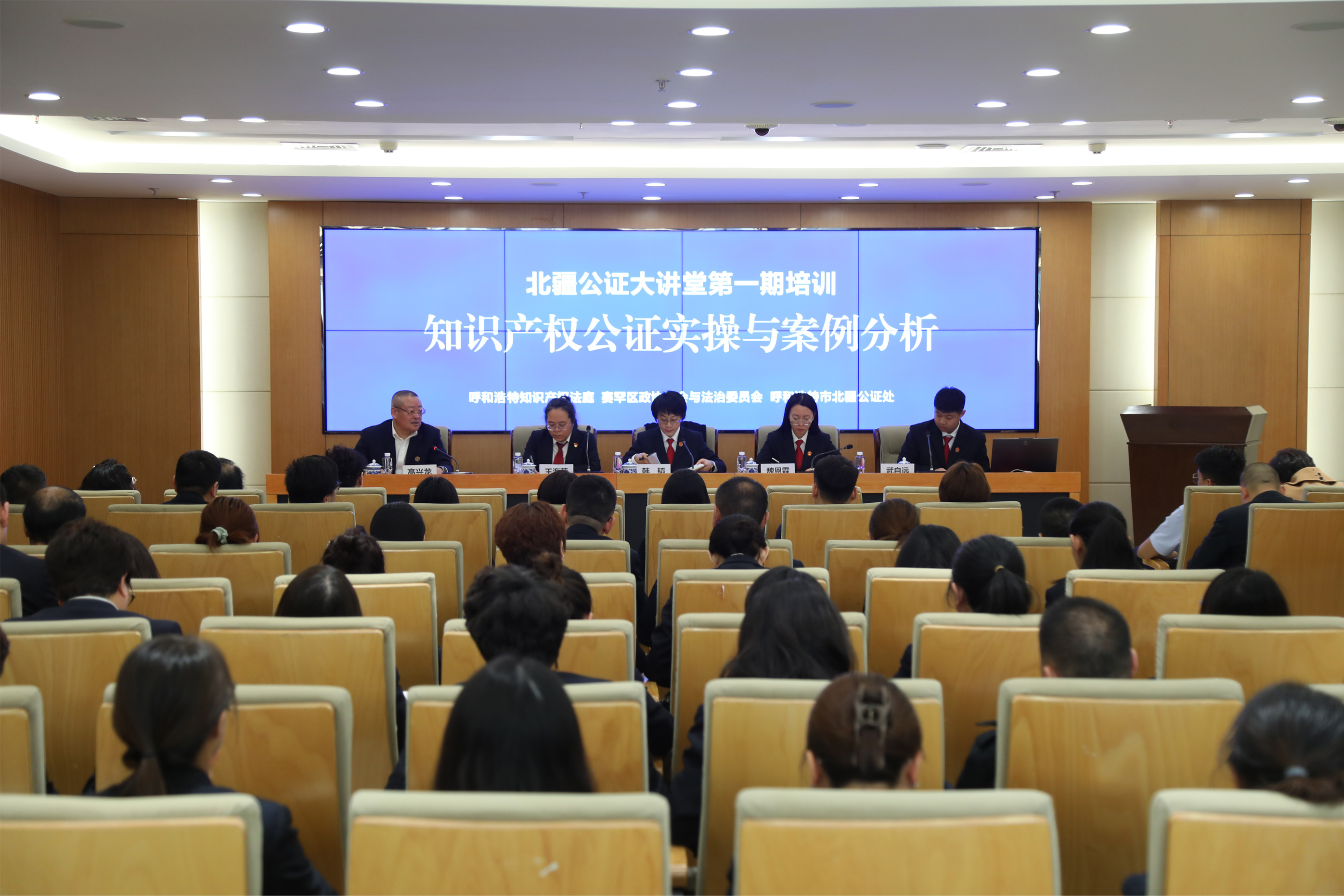 6E5A5610.jpg